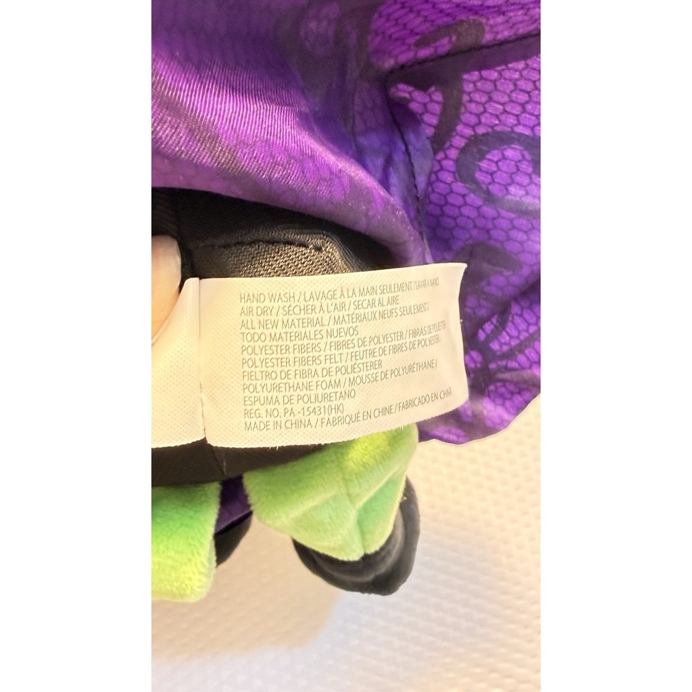 Halloween Collectable New Wicked Elphaba 19" Soft Cuddly Doll w/ Tags Hand Wash - Picture 8 of 9